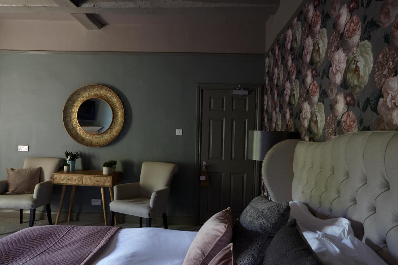 Horse And Groom Moreton-in-Marsh Экстерьер фото