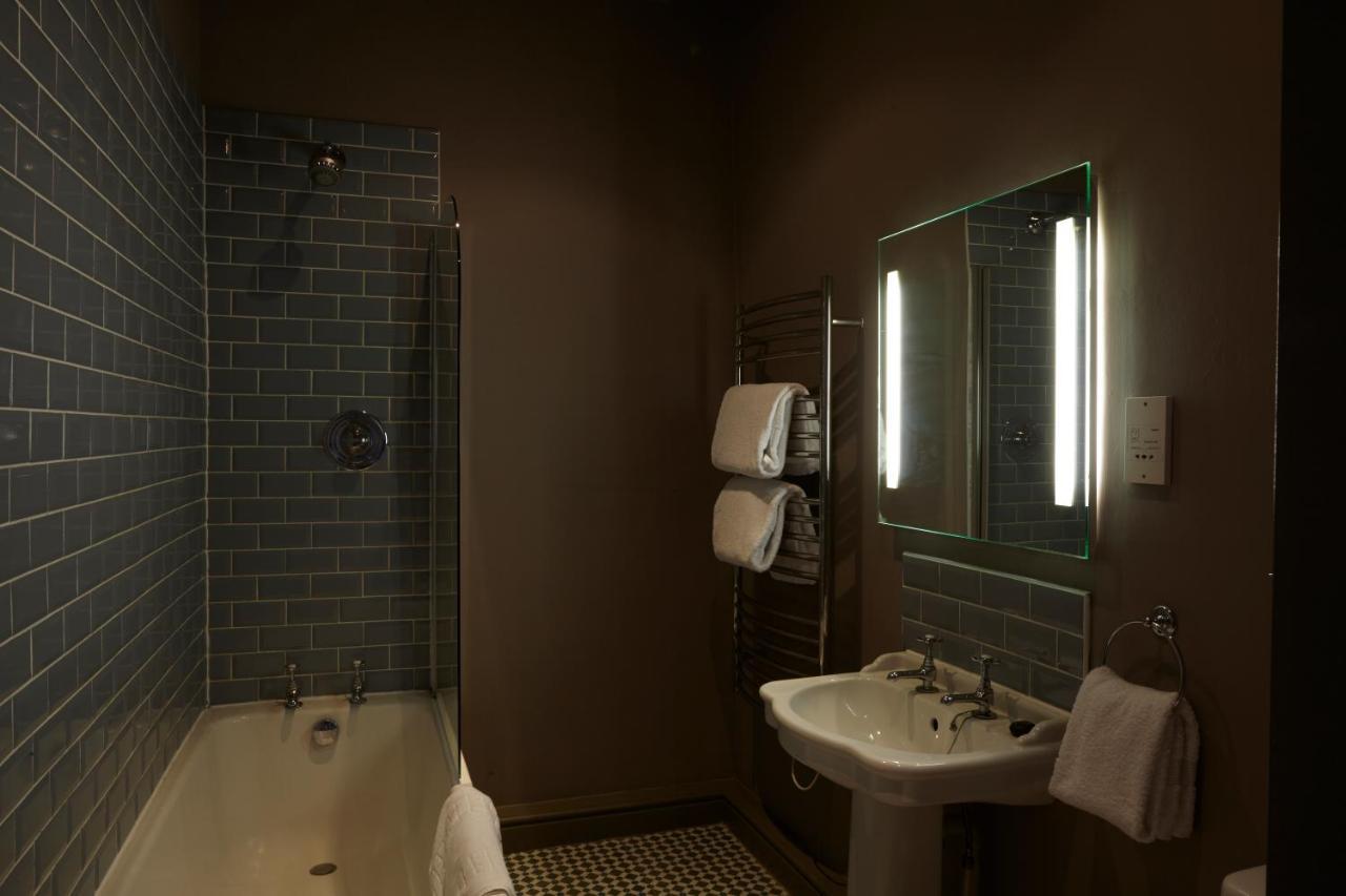 Horse And Groom Moreton-in-Marsh Экстерьер фото